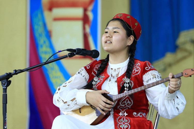 Жүзден жүйрік, мыңнан тұлпар