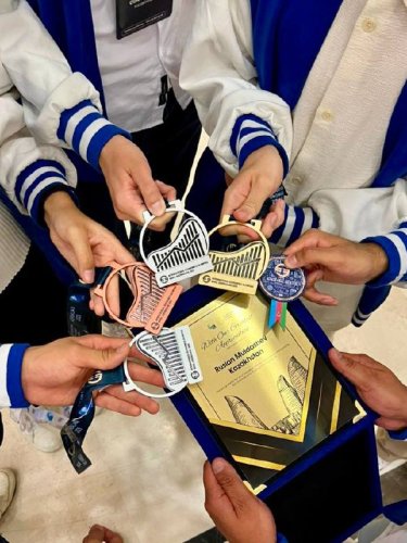 Білім жарысында  биікте көрінгендер