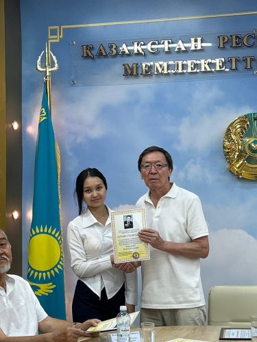 Сырбай Мәуленов есімі ұлықталды