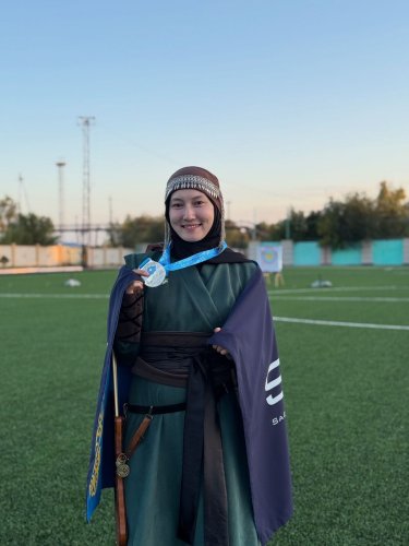 Тіл – достықтың алтын көпірі