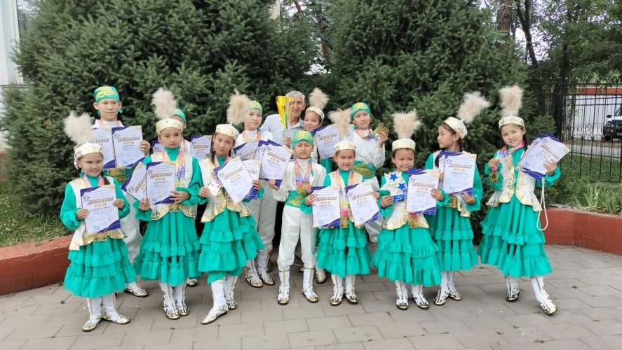 Тәрбие басы – тал бесік