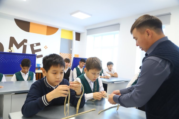 Тәрбиенің тамыры – ұлттың жүрегінде