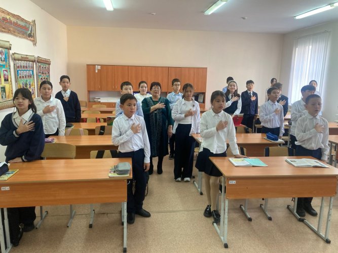 Болашағына қол созған – Тәуелсіз Қазақстан!