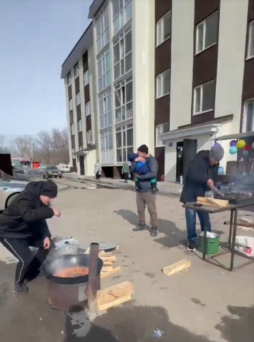 Когда праздник рождается во дворе